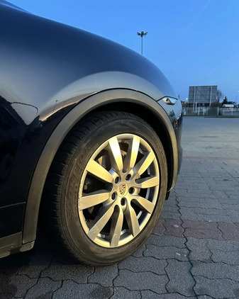 Porsche Cayenne cena 221400 przebieg: 77000, rok produkcji 2013 z Słupsk małe 781
